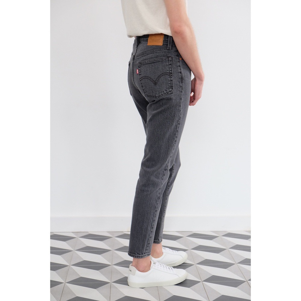 NWOT Levi’s Wedgie Icon